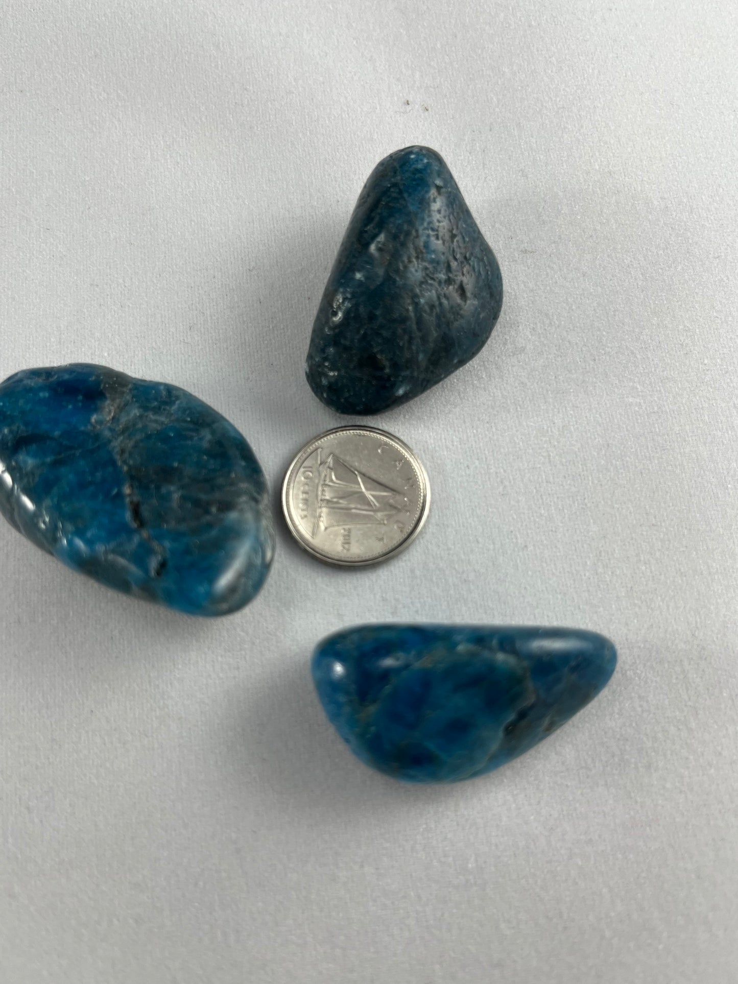 Apatite Blue Lg